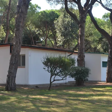 公寓式酒店 La Serra Village & 4*