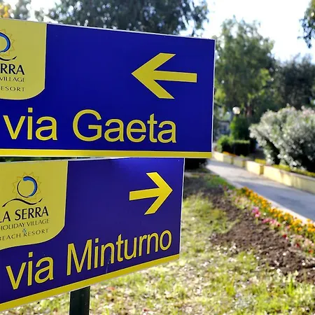 La Serra Village &