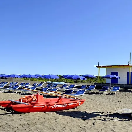 La Serra Village & Aparthotel 4*